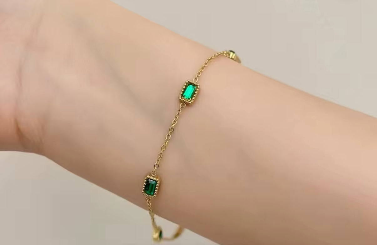 Green Glam Gold Bracelet